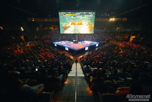 ꡼ No.037 | EVO2017ϡUMvC3סBBCFפʤ5ܤͥԤꤹǽTwitterޤȤᡣ4ܤͥԤꡤ֥Vפˤܿ5̾о