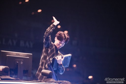 ꡼ No.041 | EVO2017ϡUMvC3סBBCFפʤ5ܤͥԤꤹǽTwitterޤȤᡣ4ܤͥԤꡤ֥Vפˤܿ5̾о