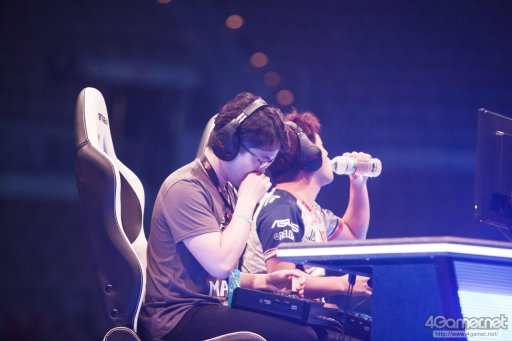 ꡼ No.047 | EVO2017ϡUMvC3סBBCFפʤ5ܤͥԤꤹǽTwitterޤȤᡣ4ܤͥԤꡤ֥Vפˤܿ5̾о