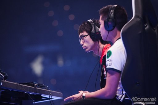 ꡼ No.066 | EVO2017ϡUMvC3סBBCFפʤ5ܤͥԤꤹǽTwitterޤȤᡣ4ܤͥԤꡤ֥Vפˤܿ5̾о