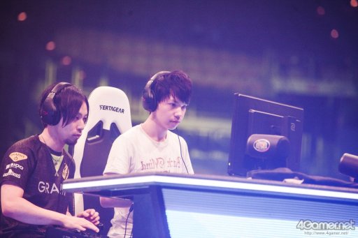 ꡼ No.071 | EVO2017ϡUMvC3סBBCFפʤ5ܤͥԤꤹǽTwitterޤȤᡣ4ܤͥԤꡤ֥Vפˤܿ5̾о