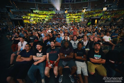 ꡼ No.081 | EVO2017ϡUMvC3סBBCFפʤ5ܤͥԤꤹǽTwitterޤȤᡣ4ܤͥԤꡤ֥Vפˤܿ5̾о