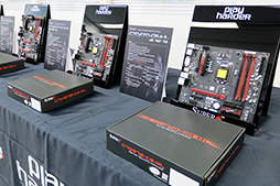 ���������꡼ No.002�Υ���ͥ������ / Super Micro�Υ����ޡ������֥��ɡ�Super O�פ���Intel 200���꡼����ܥޥ����ܡ��ɤ��о�