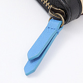 画像ギャラリー No.024のサムネイル画像 / アニウェアが「魔界戦記ディスガイア」の初代主人公「ラハール」をイメージした腕時計,バッグ,長財布を8月下旬より発売