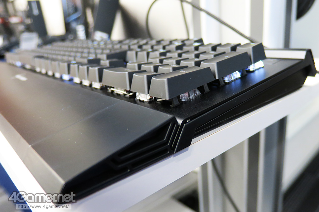 ꡼ No.012 | SHARKOONΥޡ֥ɡSKILLERפȯꡣ1ƤϥܡɤȥޥإåɥåȤʤ59ǥ