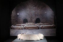 ���������꡼ No.018�Υ���ͥ������ / ����ʸ����ή��������40��ǯ��ǰ��������Ÿ�ֻ���֡פ��ݡ��ȡ��ǿ���ȯ���������̤�ֿ�����Ԣ̵�Сפ�Ÿ����