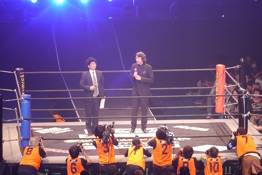 画像ギャラリー No.003のサムネイル画像 / 鎧姿の戦国武将がプロレスのリングに飛ぶ! 「信長の野望〜俺たちの戦国〜」とプロレスがコラボした戦国武将マッチをレポート