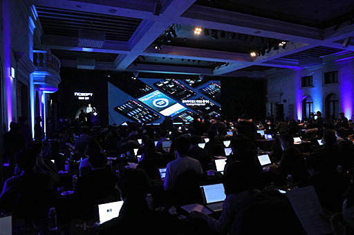 画像ギャラリー No.002のサムネイル画像 / NCSOFT,「Lineage M」のメディアカンファレンスを開催し,ボイスコマンドなどの新機能を発表