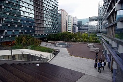 ꡼ No.023 | NCSOFTǡ֥͡M״طԤؤΥ󥿥ӥ塼»ܡϤΥȥ󥭥󥰤Ǿ̤򥭡פ³MMORPGΥݥꥷʤɤʹ