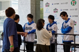 画像ギャラリー No.006のサムネイル画像 / 「スプラトゥーン2」日本一の球団は横浜DeNAベイスターズ! 「NPB eスポーツシリーズ スプラトゥーン2」大会レポート