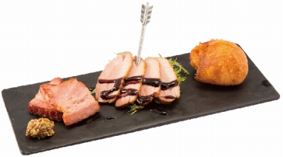 画像ギャラリー No.024のサムネイル画像 / 「OCTOPATH TRAVELER」とSQUARE ENIX CAFEのコラボ内容が公開に