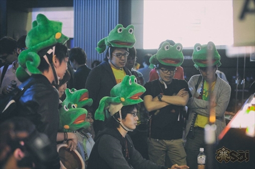 ���������꡼ No.003�Υ���ͥ������ / EVO Japan�ץ�������[sai]�פ����롣�����Ȥʤ������ϥᥤ��ȡ��ʥ��Ȥ�ͽ���ȥ����ɥȡ��ʥ��ȡ�21���Ϸ辡��񤬳���