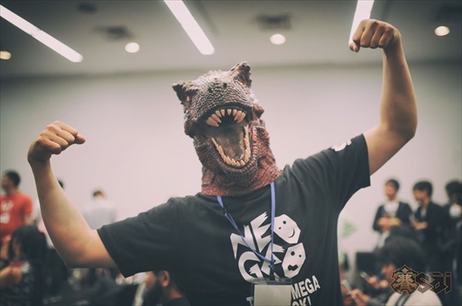 ���������꡼ No.007�Υ���ͥ������ / EVO Japan�ץ�������[sai]�פ����롣�����Ȥʤ������ϥᥤ��ȡ��ʥ��Ȥ�ͽ���ȥ����ɥȡ��ʥ��ȡ�21���Ϸ辡��񤬳���