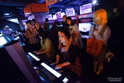 画像ギャラリー No.010のサムネイル画像 / 「GUILTY GEAR」シリーズファンが集結。アークシステムワークス主催「HALLOWEEN PARTY 2018 GUILTY GEAR DAY」フォトレポート