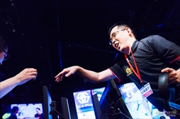 ꡼ No.030 | GGXrdסBBCFפ2017ǯˤ꤬ͥ롣ARC SYSTEM WORKS FIGHTING GAME AWARD 2017ץ٥ȥݡ