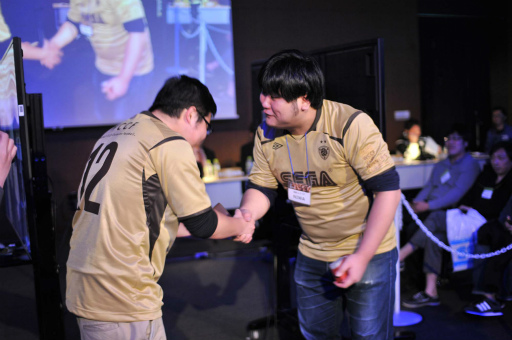 画像ギャラリー No.004のサムネイル画像 / “WCCF日本一”の座を懸けた公式全国大会「WCCF CUP WINNER’S CUP The 12th」が開催。優勝の栄冠はNIWA監督の手に