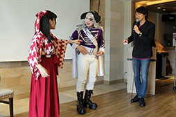 画像ギャラリー No.020のサムネイル画像 / 「仮面女子」の神谷えりなさん,ゴー☆ジャスさんもリアル謎解きゲームに挑戦! 「八百万クエスト」メディア向け体験会をレポート