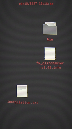 画像ギャラリー No.002のサムネイル画像 / まるでブラウン管。スマホ向けSTG「Glitchskier」を紹介する「(ほぼ)日刊スマホゲーム通信」第1355回