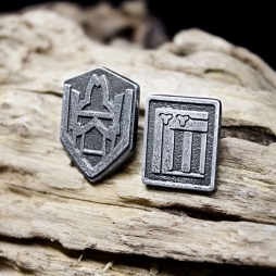 画像ギャラリー No.011のサムネイル画像 / 「ダンガンロンパ」狛枝凪斗のベストや最原終一のキャップなどが発売決定