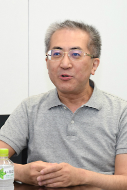 画像ギャラリー No.013のサムネイル画像 / 「ツインスティック・プロジェクト」でバーチャロンの未来を切り開きたい。亙 重郎氏とタニタの責任者に企画へ懸ける思いを聞いた