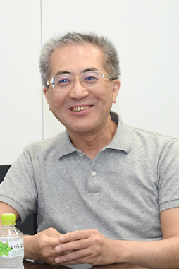 画像ギャラリー No.015のサムネイル画像 / 「ツインスティック・プロジェクト」でバーチャロンの未来を切り開きたい。亙 重郎氏とタニタの責任者に企画へ懸ける思いを聞いた