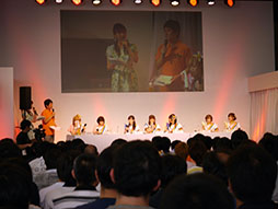 ���������꡼ No.003�Υ���ͥ������ / ���㥹�Ȥˤ���з��饤�֡��ǿ������ȯɽ�ʤ��������������Ƥˡ��֥ߥꥷ����1��ǯ��ǰ�θ������ۿ����٥�Ȥ��ݡ���