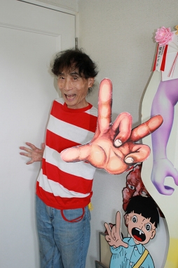 画像ギャラリー No.008のサムネイル画像 / 「ミリシタ」×スニッカーズ×楳図かずおさんコラボのセカンドシーズンが4月30日にスタート