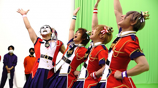 画像ギャラリー No.005のサムネイル画像 / 「ミリシタ」,ゴールデンボンバー出演の新CMが本日から放送。39人ライブ篇と大切なのは個性篇の2パターン