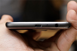 ꡼ No.013 | MotorolaοޡȥեMoto G5 Plusץƥȥݡȡ3ȾФβʤǥХɹ1