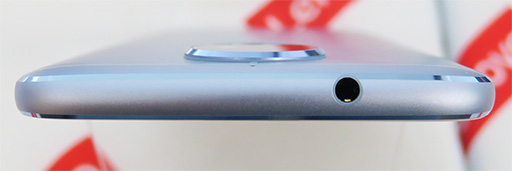 画像ギャラリー No.005のサムネイル画像 / Motolora,SIMロックフリースマートフォン「Moto G5S Plus」を国内発売。深度センサー付きデュアルレンズカメラが見どころ