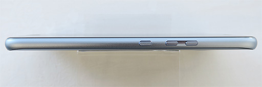 画像ギャラリー No.010のサムネイル画像 / Motorolaの新スマホ「Moto X4」&合体ゲームパッド「Moto Gamepad」テストレポート。Moto X4は使い勝手良好なミドルクラス市場端末だ