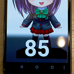 画像ギャラリー No.022のサムネイル画像 / Motorolaの新型スマホ「moto z3 play」テストレポート。ミドルクラス相応の性能だが,合体オプション「moto mods」に魅力を感じるならアリ