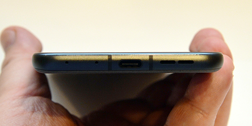 ꡼ No.004Υͥ / ߥɥ륯饹Motorolaޤꤿߥޥۡrazr 50פµǥå緿֥ǥץ쥤ǥץǽ