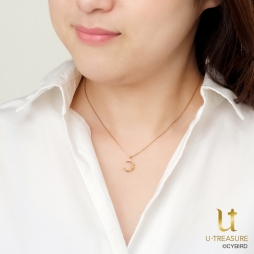 画像ギャラリー No.003のサムネイル画像 / 「イケメンヴァンパイア◆偉人たちと恋の誘惑」のロゴをモチーフにしたネックレス,12月17日から予約受付開始。壁ドン体験イベントも