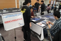 画像ギャラリー No.002のサムネイル画像 / ブースターパック第3弾「橙光の一閃」の最新情報が発表。初の全国大会の開催も明らかにされた「白猫TCG フェスティバル」をレポート