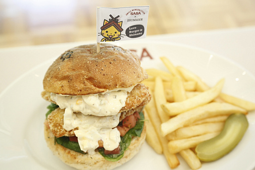 画像ギャラリー No.008のサムネイル画像 / 「√Letterルートレター」とのコラボも行われる「しまねっこカフェ」のオープニングイベントをレポート