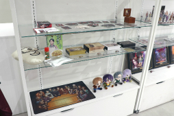 画像ギャラリー No.007のサムネイル画像 / 本日開催の「レイジングループ」ポップアップストアをレポート。新宿マルイメンで,謎解きイベント「ウソつきの謎」にチャレンジ