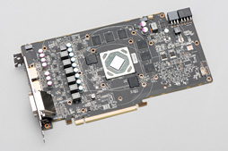 画像ギャラリー No.019のサムネイル画像 / PowerColorの「Radeon RX 580 XTR」カードをテスト。選別版Polaris 20は通常版と何が違うのか