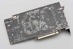 画像ギャラリー No.020のサムネイル画像 / PowerColorの「Radeon RX 580 XTR」カードをテスト。選別版Polaris 20は通常版と何が違うのか