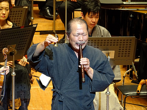 画像ギャラリー No.014のサムネイル画像 / シブサワ・コウ活動35周年の記念コンサートをレポート。さまざまな伝統芸術が融合したステージに来場者が酔いしれた