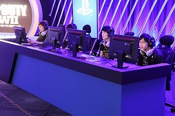 画像ギャラリー No.003のサムネイル画像 / 「コール オブ デューティ ワールドウォーII」のプロ対抗戦が開幕。出場6チームに,グランドファイナルに向けた意気込みなどを聞いた