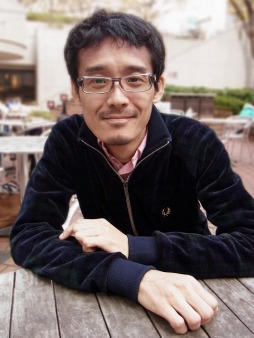 画像ギャラリー No.006のサムネイル画像 / 「サヴァスロ」,アプリのDL数に応じて,天野喜孝氏ら著名クリエイターがゲスト参加するダウンロードリンクスプロジェクトが始動