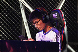 画像ギャラリー No.021のサムネイル画像 / 「サヴァスロ」の公式全国大会「RAGE SERVANT of THRONES IMPERIAL」をレポート。優勝賞金400万円はメイジさん選手の手に