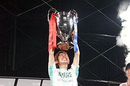 画像ギャラリー No.028のサムネイル画像 / 「サヴァスロ」の公式全国大会「RAGE SERVANT of THRONES IMPERIAL」をレポート。優勝賞金400万円はメイジさん選手の手に