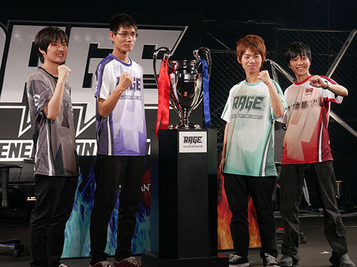 画像ギャラリー No.030のサムネイル画像 / 「サヴァスロ」の公式全国大会「RAGE SERVANT of THRONES IMPERIAL」をレポート。優勝賞金400万円はメイジさん選手の手に