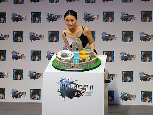 画像ギャラリー No.011のサムネイル画像 / 武井 咲さん理想のパートナーは誰? 撮影時のエピソードも語られた「ファイナルファンタジーXV:新たなる王国」の新CM発表会の模様をレポート