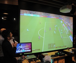 画像ギャラリー No.014のサムネイル画像 / 「CO-OPモード」が楽しい「ウイニングイレブン 2018」のメディア体験会をレポート。制作者のメッセージもお届け