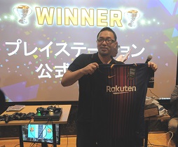 画像ギャラリー No.015のサムネイル画像 / 「CO-OPモード」が楽しい「ウイニングイレブン 2018」のメディア体験会をレポート。制作者のメッセージもお届け