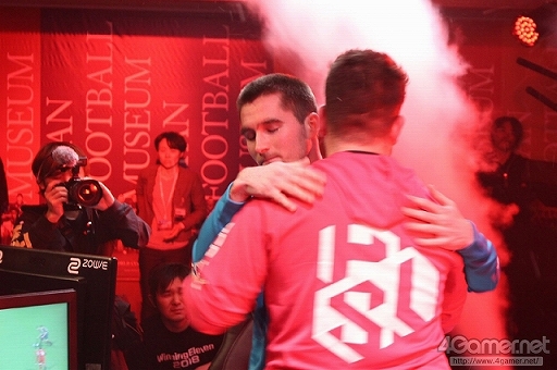 ꡼ No.017 | ֥˥󥰥֥ 2018פPES LEAGUE WORLD TOUR 2018ץ饦ɤšζãǮʨ