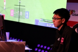 画像ギャラリー No.013のサムネイル画像 / 第18回アジア競技大会のeスポーツ日本代表選考会が開催。「ウイイレ2018」「StarCraft II」など5タイトル12名の選手が発表に